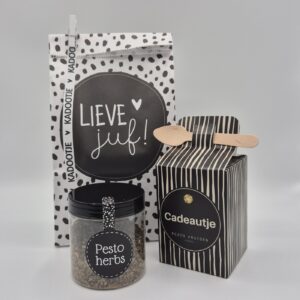 Pestokruiden in cadeauzakje Juf