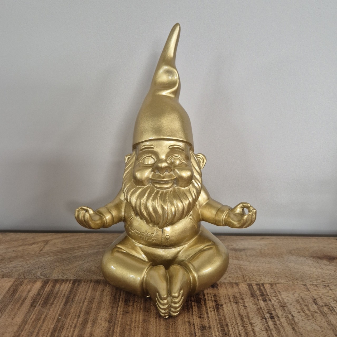 Kabouter Yoga goud